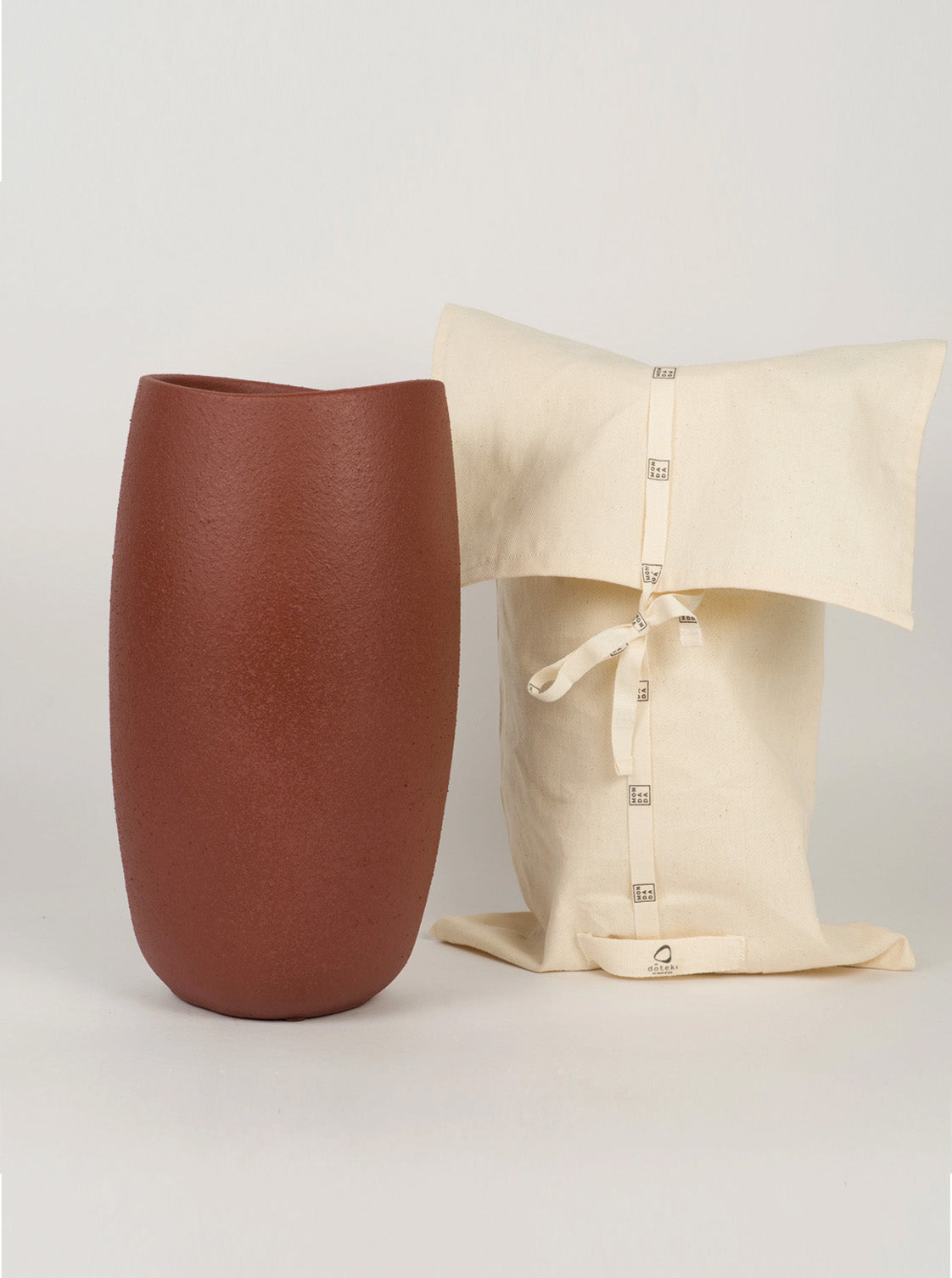 Vase Hortense Burgundy