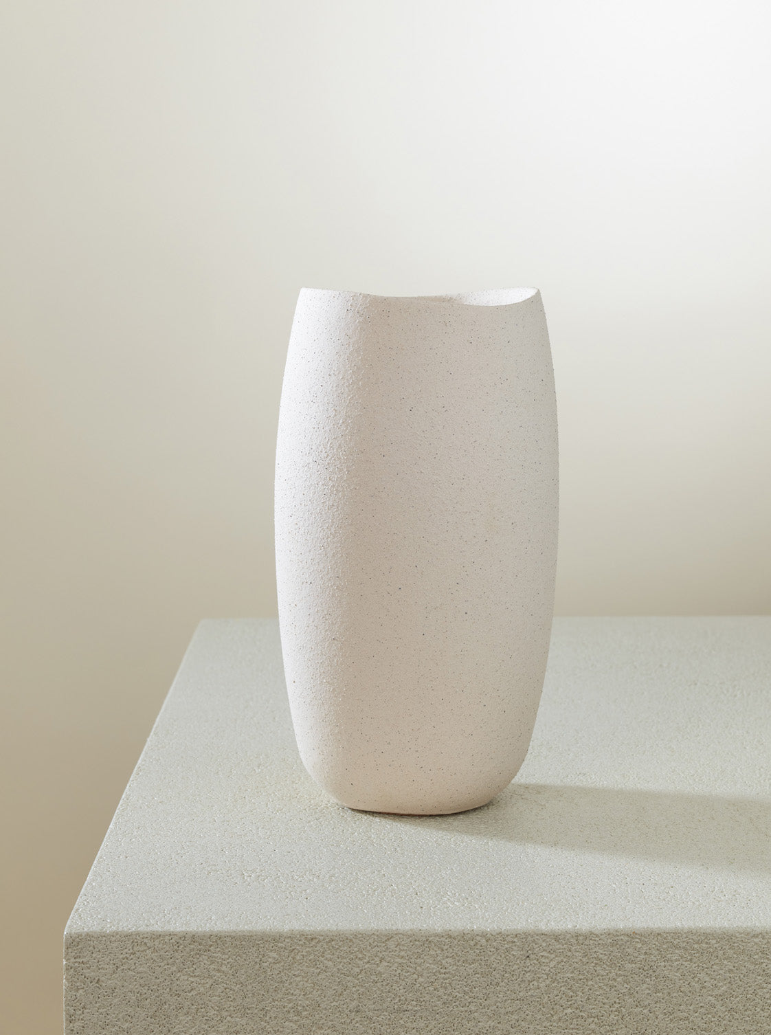 Vase Hortense off white